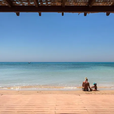 Apartment Thalassa Beach Three Bedroom Family Holiday Vokolidha