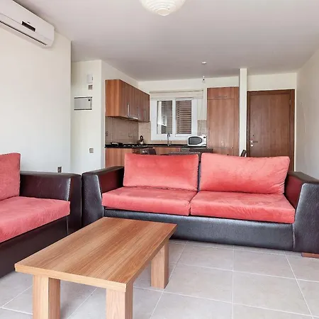 Thalassa Beach Three Bedroom Family Holiday Daire Vokolidha