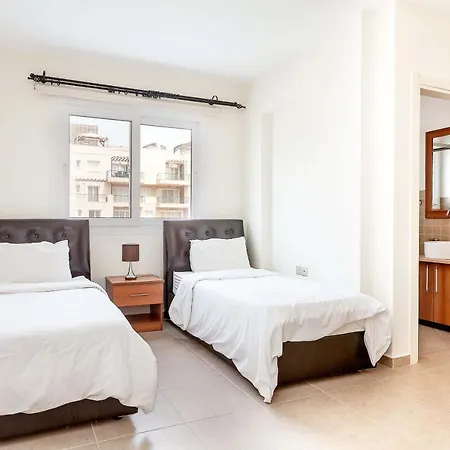 Thalassa Beach Three Bedroom Family Holiday Appartement